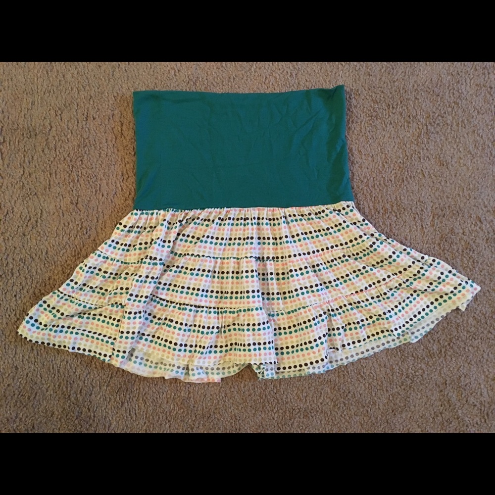Charlotte Russe elastic waist (size 6/8) skirt EUC